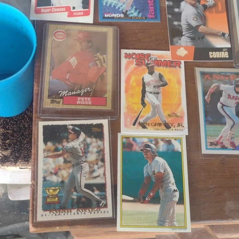Baseball Trading Card Collection - Picture 4 of 5